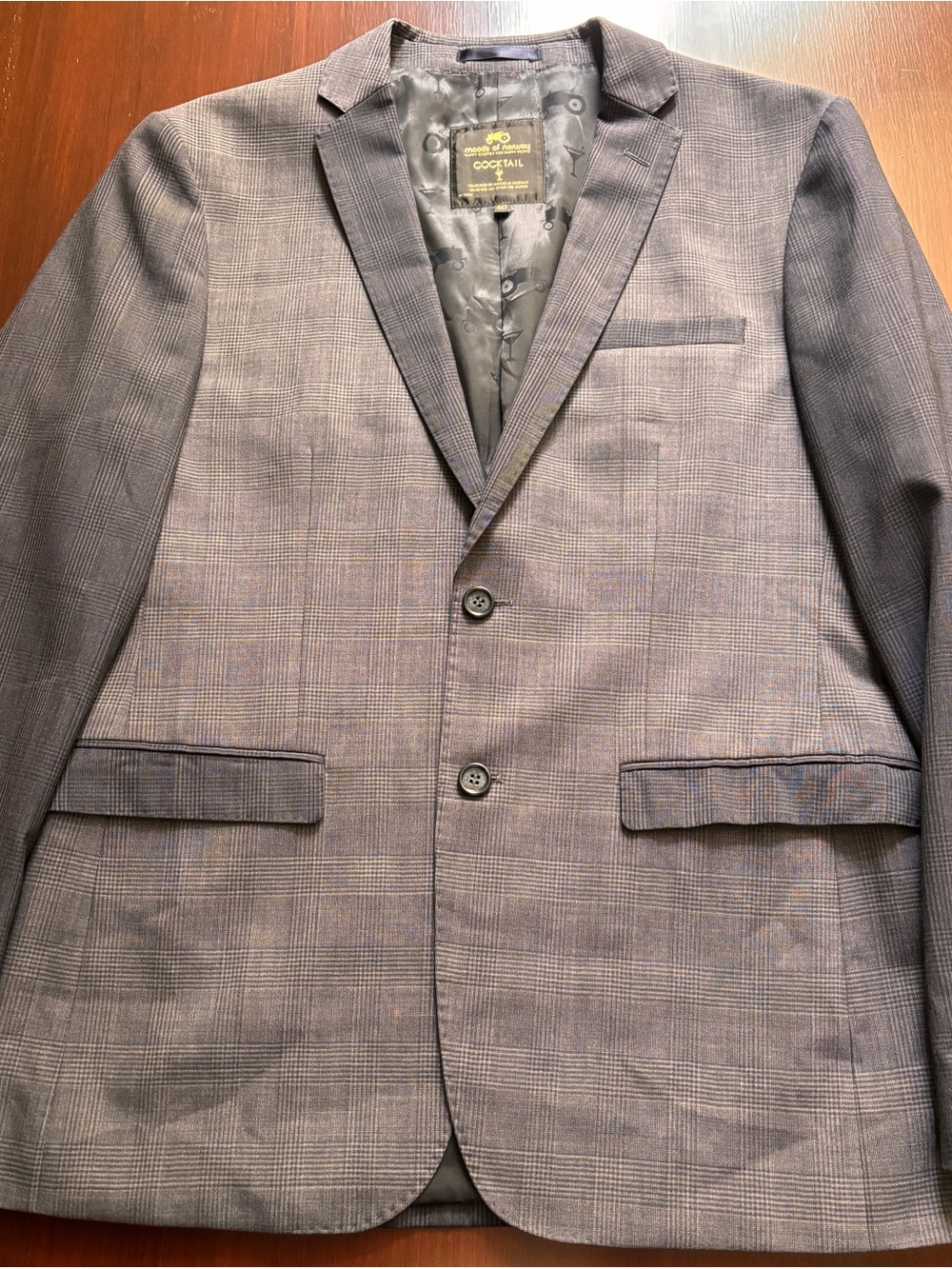 Moods of Norway “Cocktail”Men's Plaid Sport Coat in 2 tone Gray/blue.